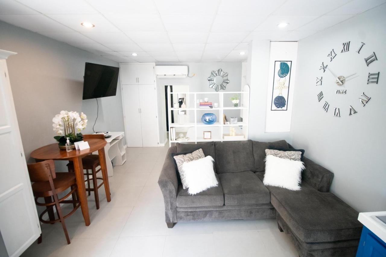 Stacys Place #3 Studio Apartment 포트오브스페인 외부 사진