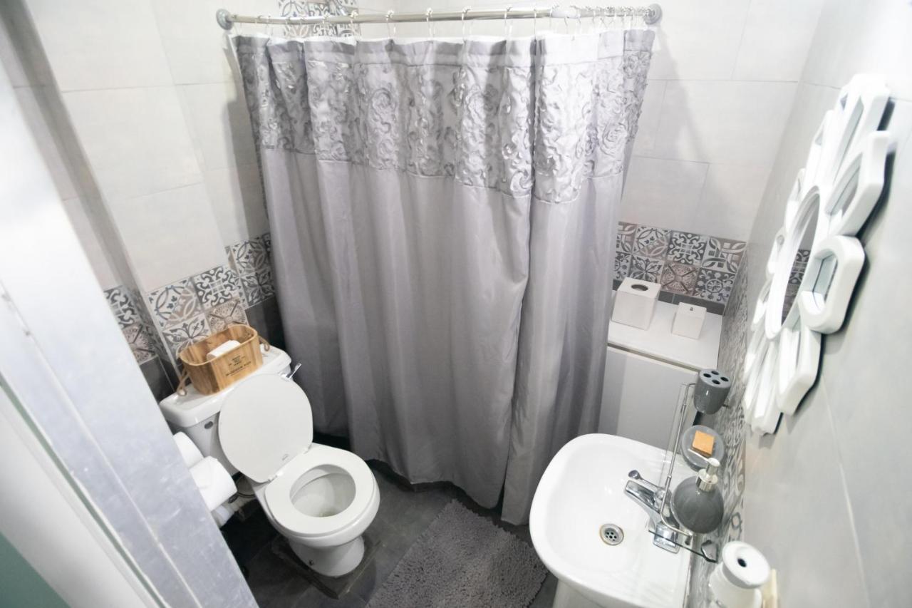 Stacys Place #3 Studio Apartment 포트오브스페인 외부 사진